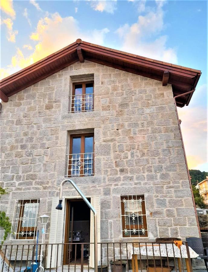 Casa Rural Del Tio Maino Becerril de la Sierra Buitenkant foto