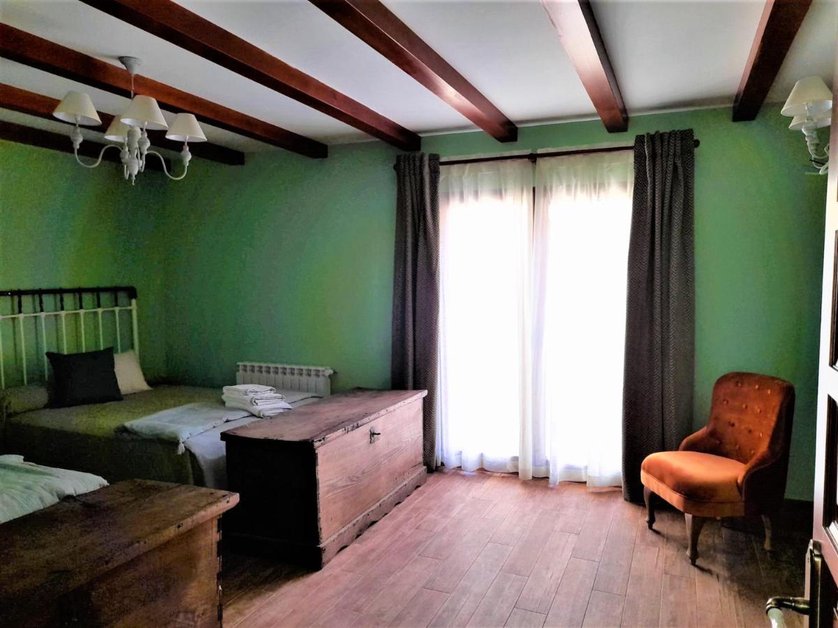 Casa Rural Del Tio Maino Becerril de la Sierra Buitenkant foto